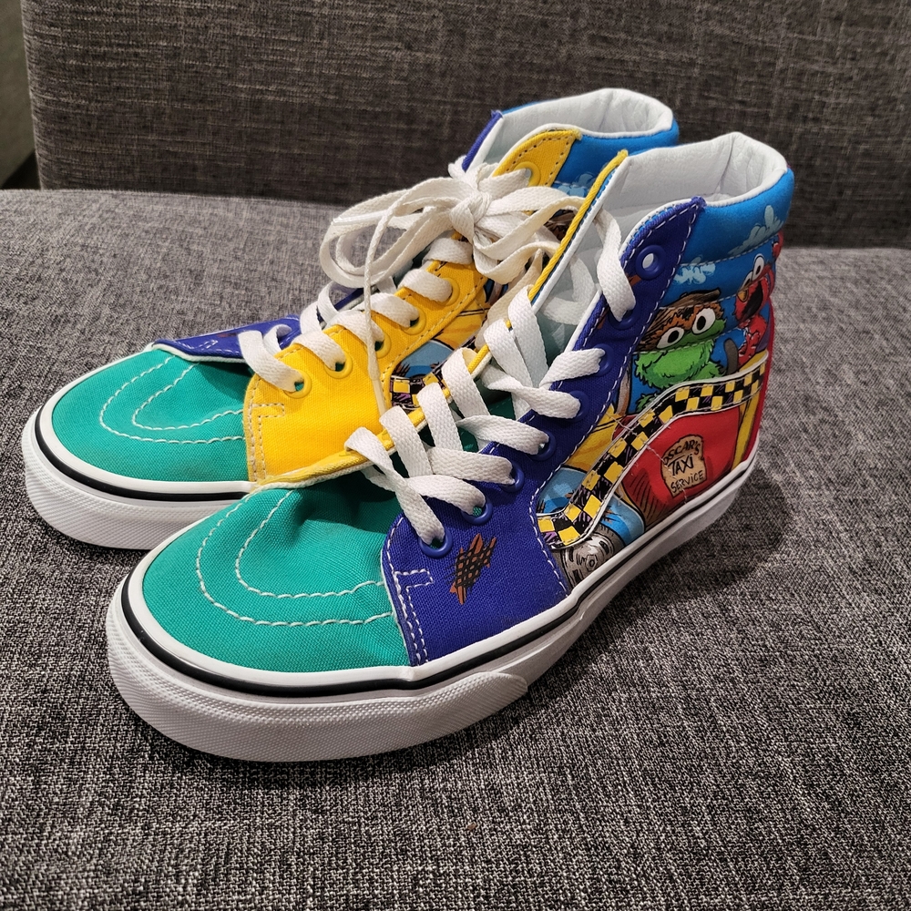 Vans High-Top Sneakers with Colorful Sesame Street  Size 7